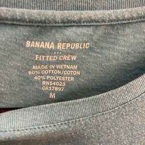 Banana Republic Tshirt